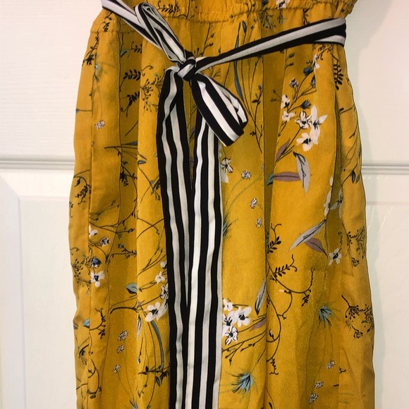 Piper & Scoot yellow floral jumpsuit - Picture 4 of 5